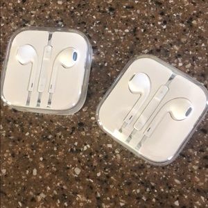 Apple Earphones